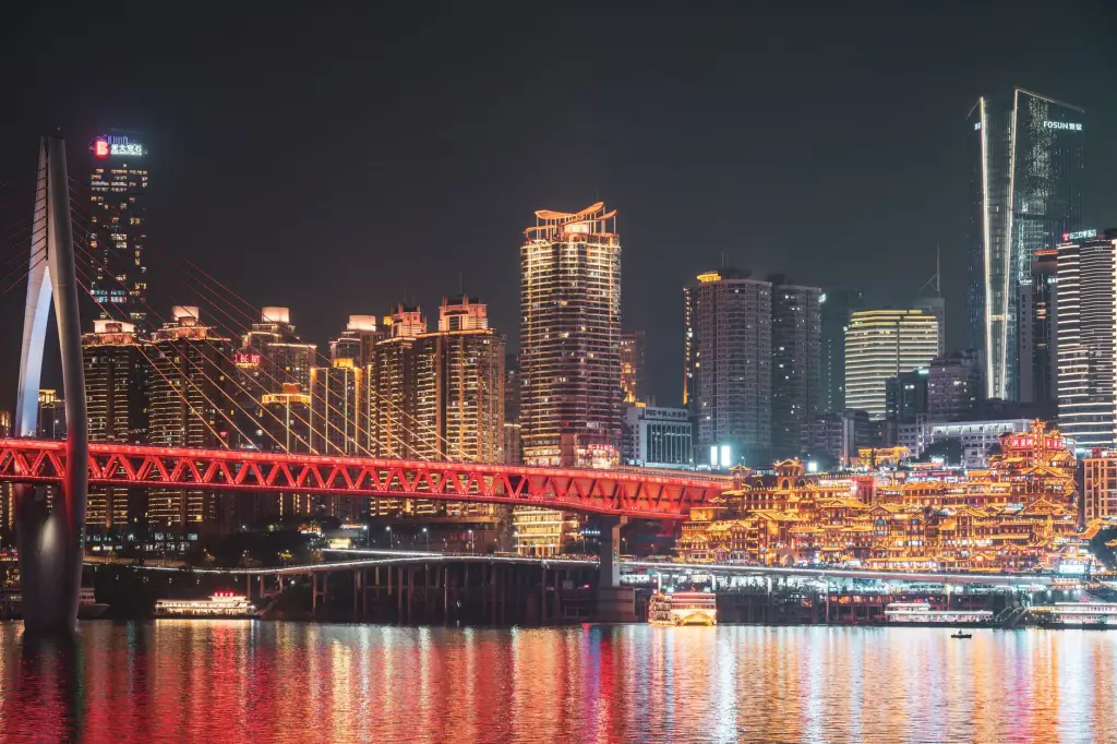 万兆网卡与光纤网卡在数据中心场景下的性能对比与部署建议